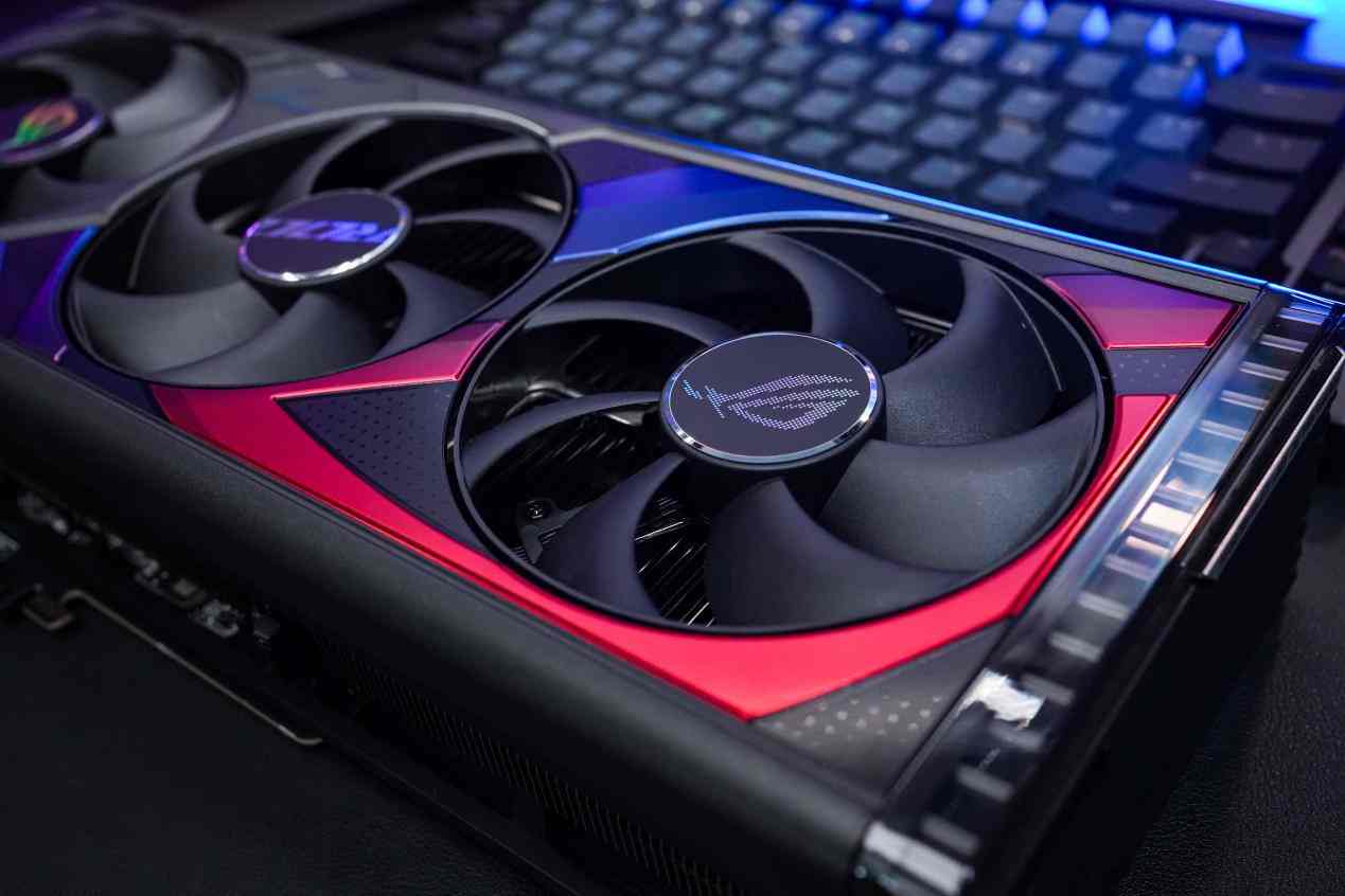 ROG 4080 SUPER首发评测：超快的生成式AI，4k轻松驾驭