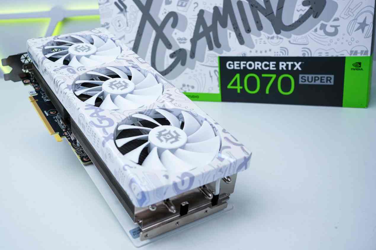 索泰RTX 4070 SUPER评测：相比4070提升21%，游戏和生产力的完美平衡