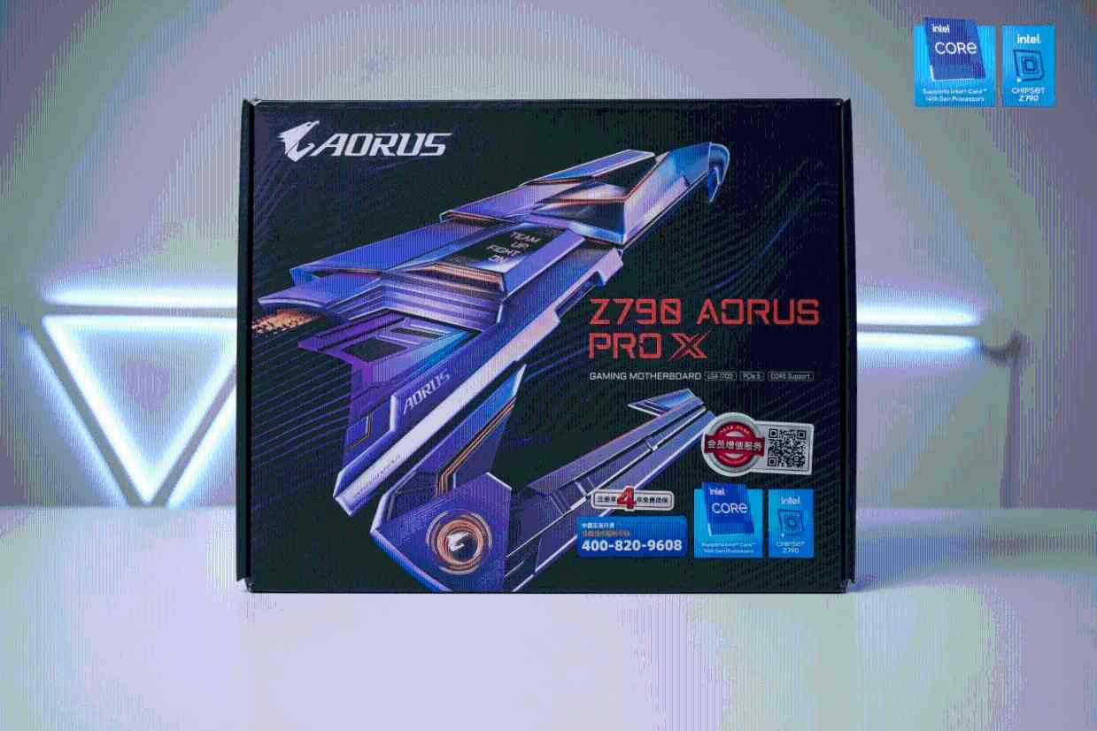 技嘉Z790 AORUS PRO X主板评测：超高颜值，顶级用料，打造白色海景房就选它